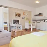 Apartments Xandy